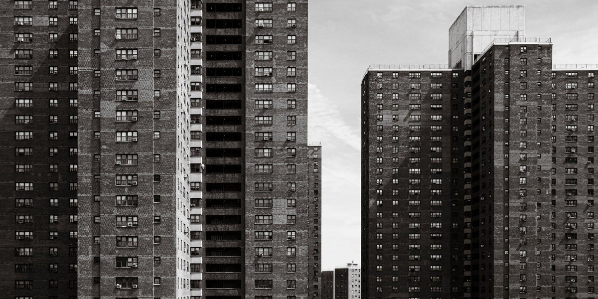 Poster New York 6, zwart-wit stadsfotografie met stedelijke skyline ingelijst