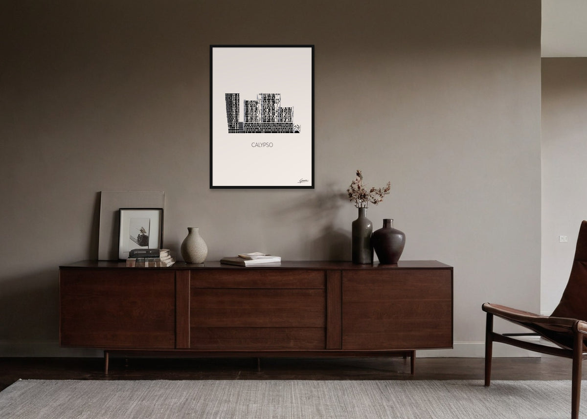 Poster Calypso Rotterdam ingelijst aan de muur in een woonkamer
