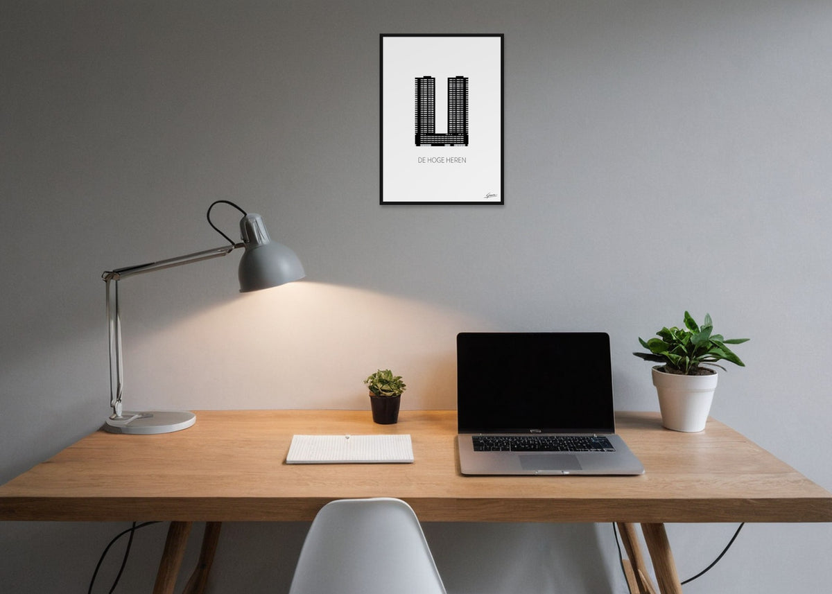 Poster Hoge Heren Rotterdam ingelijst aan de muur in een kantoor