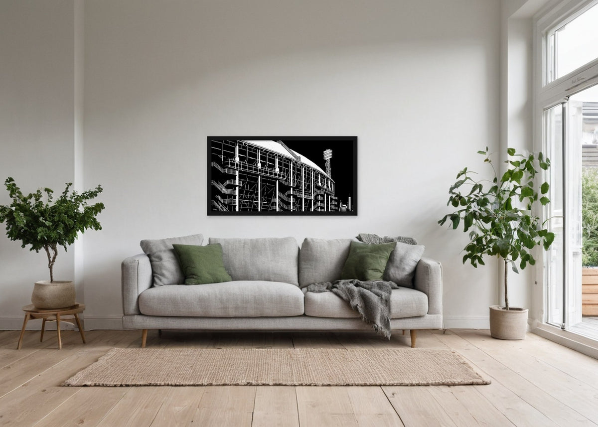 Poster De Kuip Feyenoordstadion ingelijst aan de muur in een woonkamer