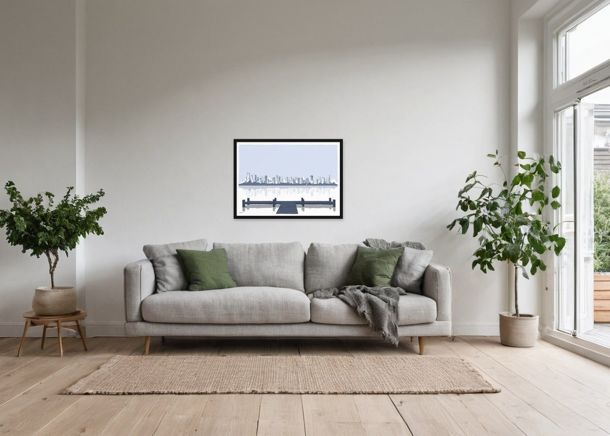 Poster Skyline Rotterdam vanaf Kralingse Plas 1 ingelijst aan de muur in een woonkamer