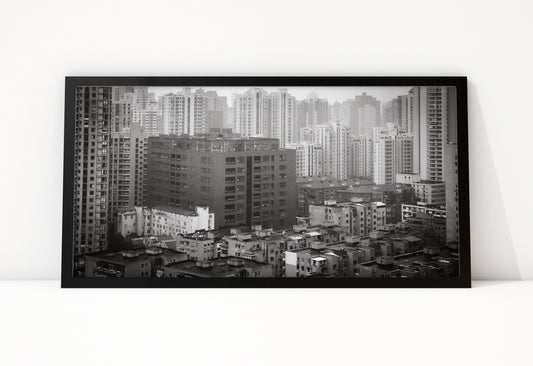 Poster Shanghai 2 ingelijst, zwart-wit stadsfotografie uit Shanghai