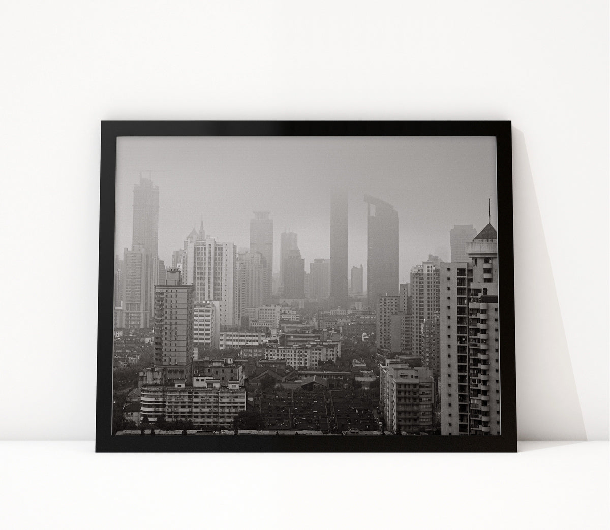 Poster Shanghai 3 ingelijst, zwart-wit stadsfotografie uit Shanghai