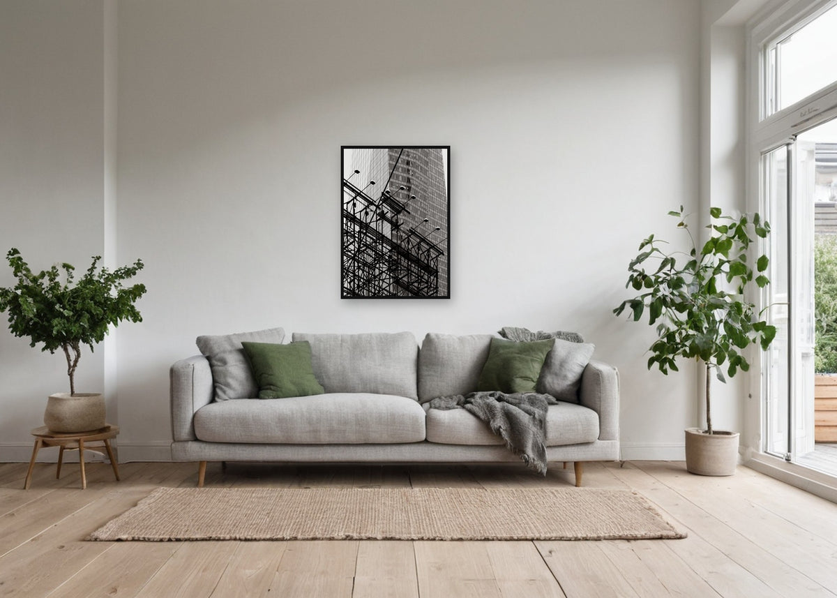 Poster New York 11 ingelijst aan de muur in een woonkamer