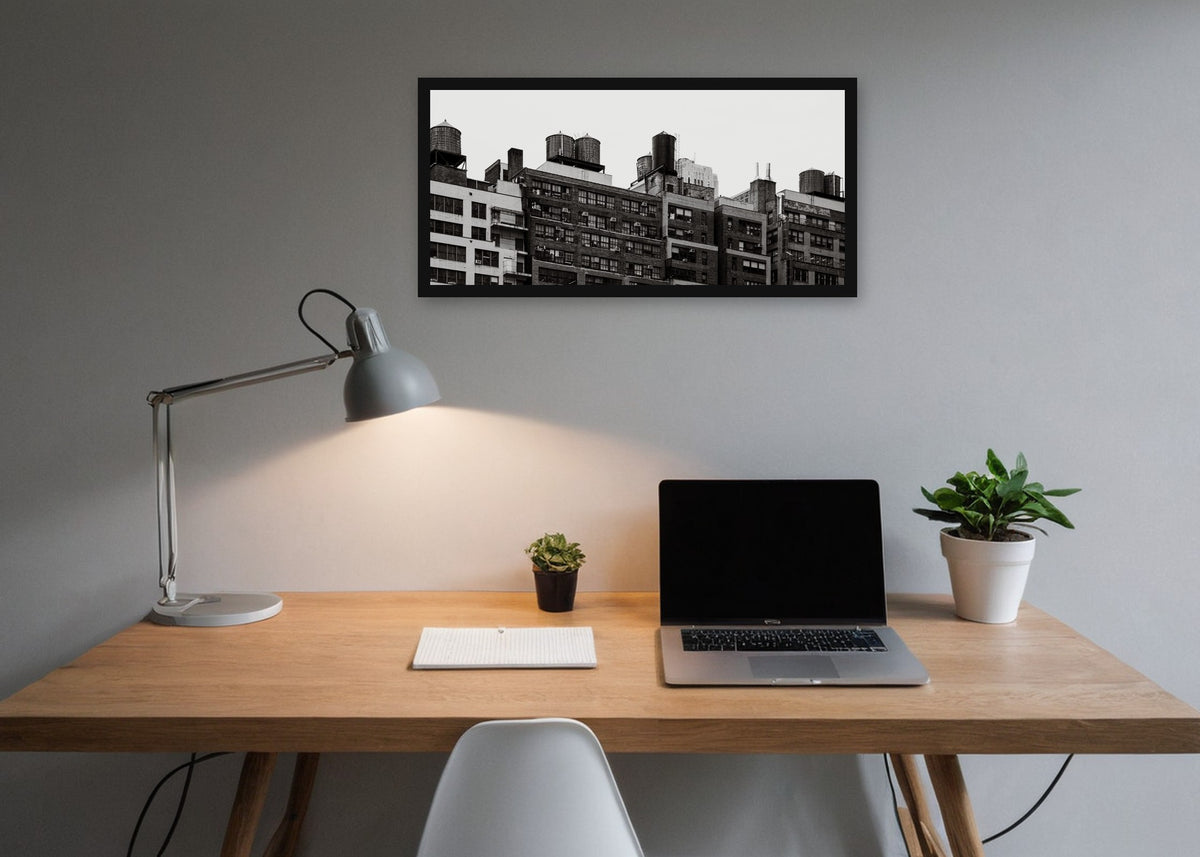Poster New York 21 ingelijst aan de muur in een kantoor