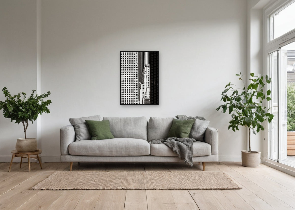 Poster New York 25 ingelijst aan de muur in een woonkamer