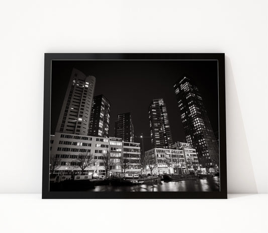 Poster Rotterdam 12 ingelijst, zwart-wit stadsfotografie uit Rotterdam