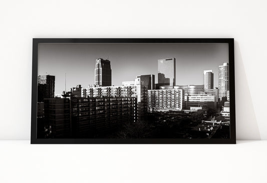 Poster Rotterdam 22 ingelijst, zwart-wit stadsfotografie uit Rotterdam